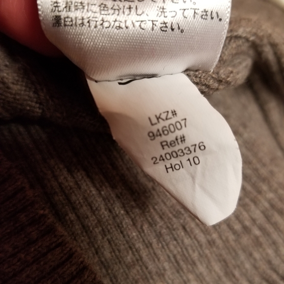 Classic brown lightweight cable knit sweater - Picture 5 of 5